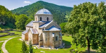 Manastir Gradac
